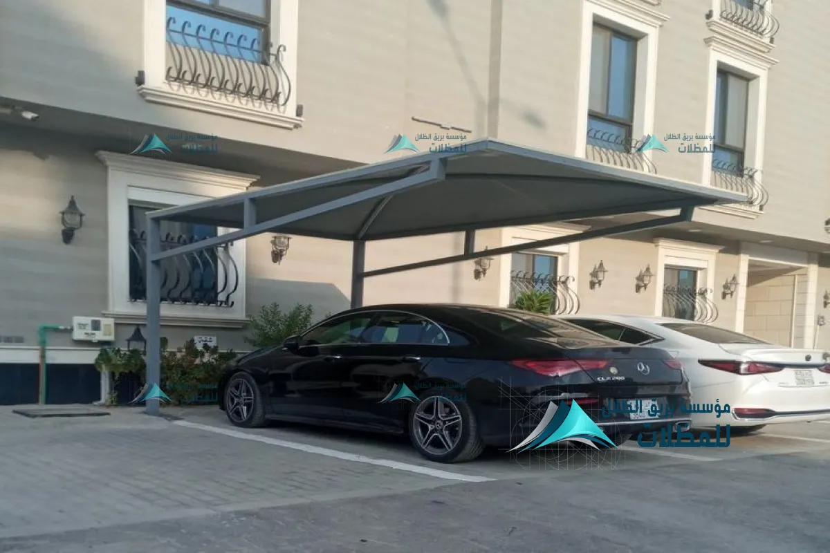 مظلات سيارات