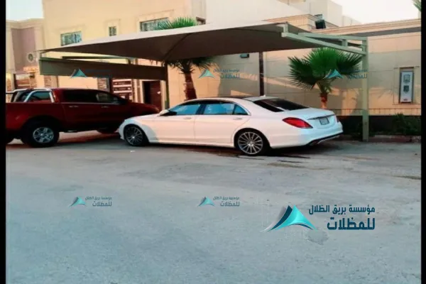 مظلات سيارات